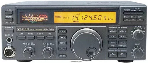Yaesu FT-840 Amateur HF transceiver